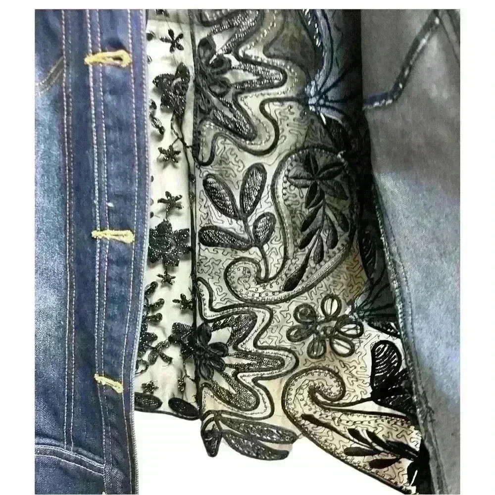 Denim Jacket Hand Embroidered and Beaded by Colleen Lopez. New No Tags - Picture 4 of 11